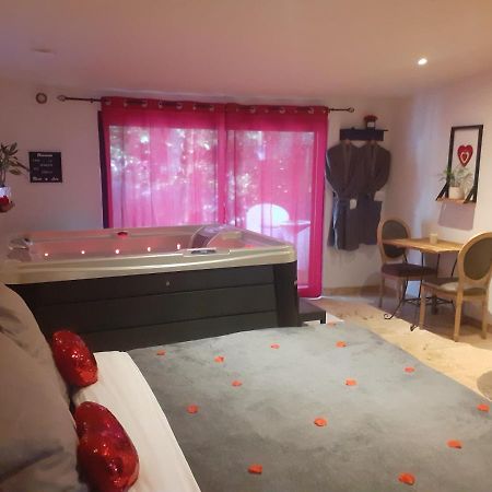 La Chambre Des Songes Saze  Екстер'єр фото